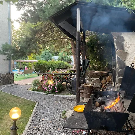 Shulc Guest house